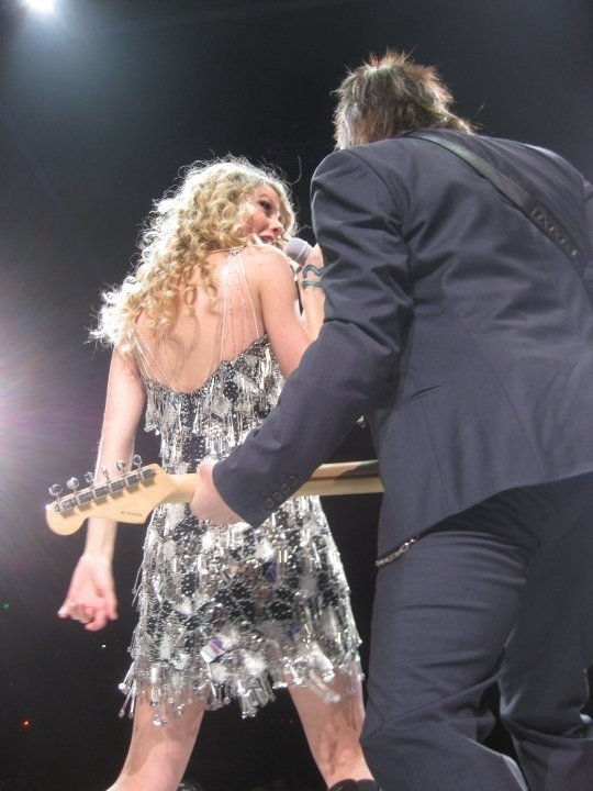 Taylor Swift — March 10 - Austin, Texas — photo 30