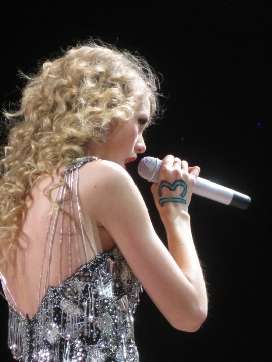Taylor Swift — March 10 - Austin, Texas — photo 40