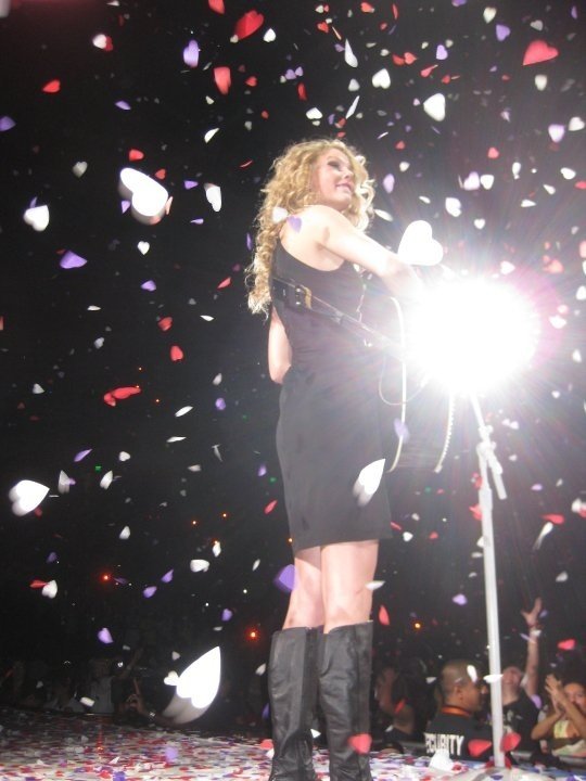 Taylor Swift — March 10 - Austin, Texas — photo 93