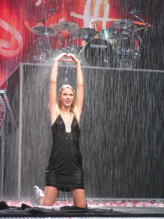 Taylor Swift — March 10 - Austin, Texas — photo 109