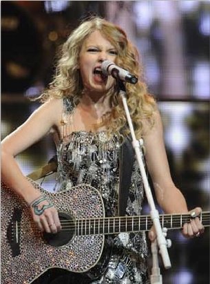 Taylor Swift — March 18 - Philadelphia, Pennsylvania — photo 10