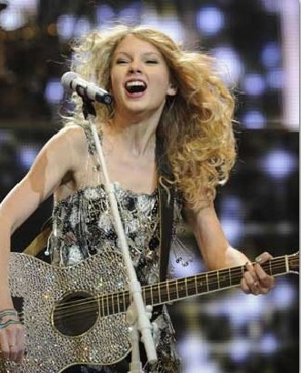 Taylor Swift — March 18 - Philadelphia, Pennsylvania — photo 11