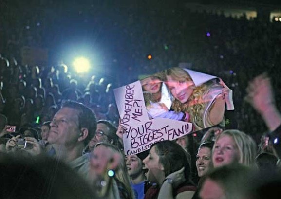 Taylor Swift — March 18 - Philadelphia, Pennsylvania — photo 13