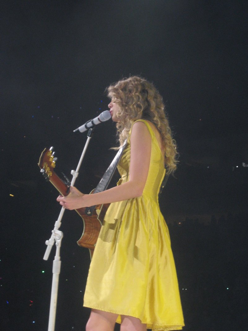 Taylor Swift — March 18 - Philadelphia, Pennsylvania — photo 71