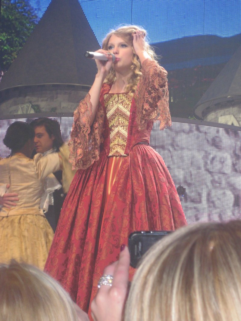 Taylor Swift — March 18 - Philadelphia, Pennsylvania — photo 76