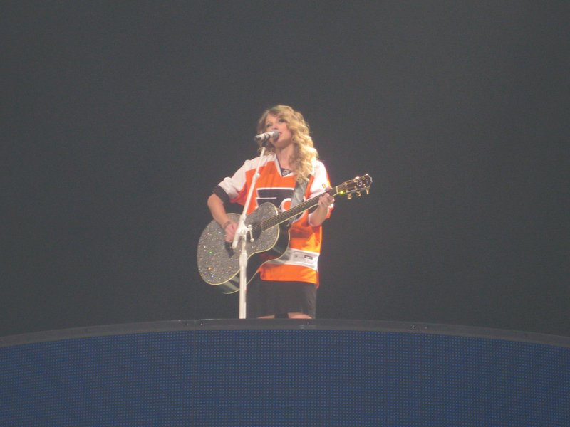 Taylor Swift — March 18 - Philadelphia, Pennsylvania — photo 82