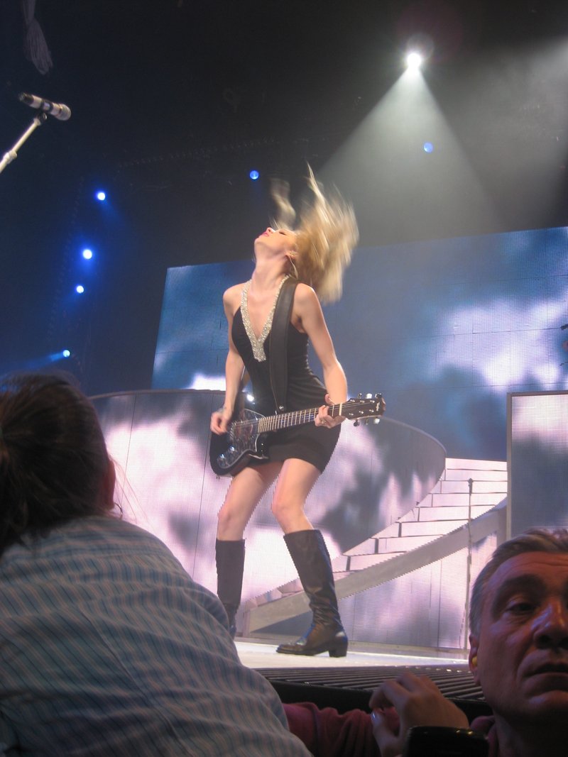 Taylor Swift — March 18 - Philadelphia, Pennsylvania — photo 86