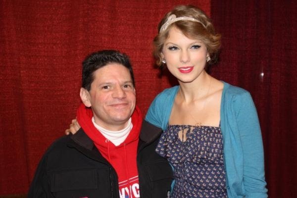 Taylor Swift — March 27 - Detroit, Michigan — photo 20
