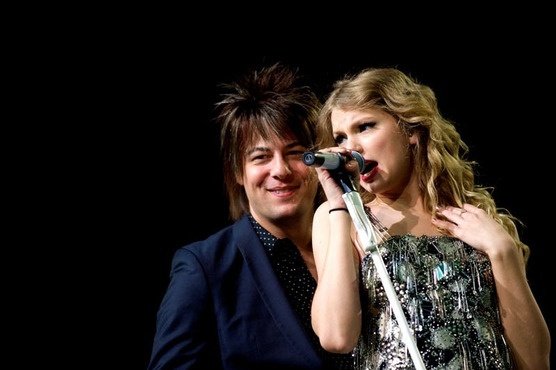 Taylor Swift — March 28 - Cincinnati, Ohio — photo 12