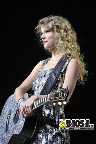 Taylor Swift — March 28 - Cincinnati, Ohio — photo 37