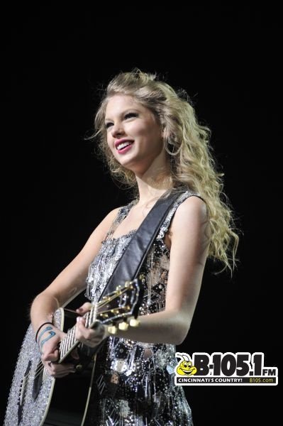 Taylor Swift — March 28 - Cincinnati, Ohio — photo 46