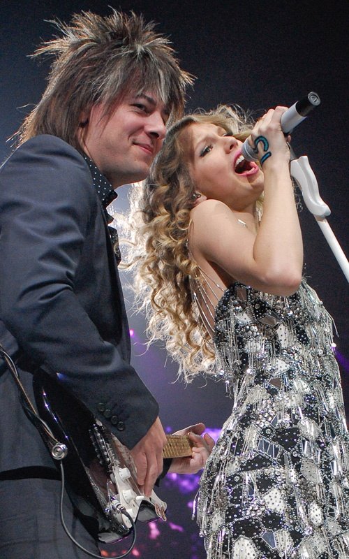 Taylor Swift — March 7 - Sunrise, Florida — photo 9