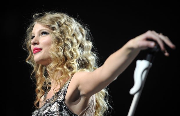 Taylor Swift — May 20 - Ottawa, Ontario — photo 2