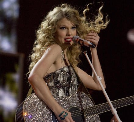 Taylor Swift — May 25 - Houston, Texas — photo 10