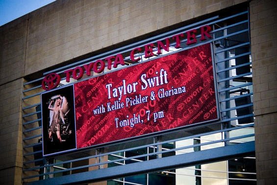 Taylor Swift — May 25 - Houston, Texas — photo 34