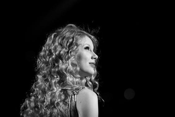 Taylor Swift — May 25 - Houston, Texas — photo 37