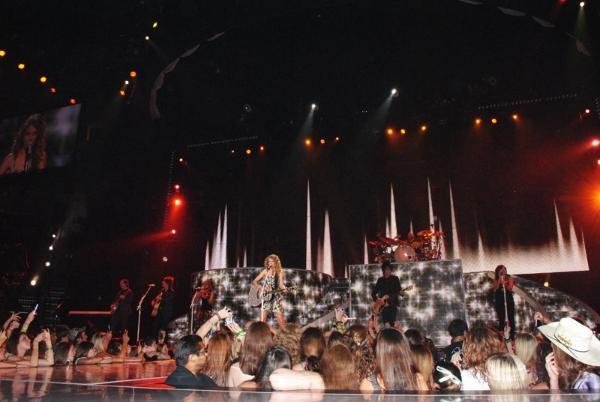 Taylor Swift — May 26 - Houston, Texas — photo 25