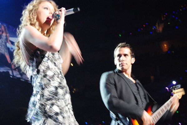 Taylor Swift — May 26 - Houston, Texas — photo 29