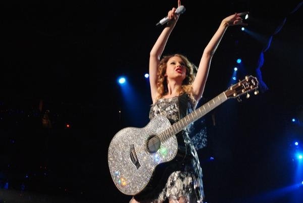 Taylor Swift — May 26 - Houston, Texas — photo 48