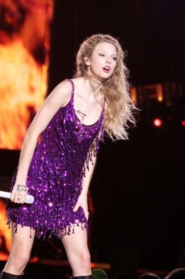Taylor Swift — May 29 - Baton Rouge, Louisiana (Bayou Country Superfest) — photo 30