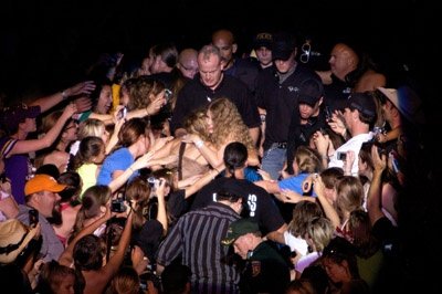 Taylor Swift — May 29 - Baton Rouge, Louisiana (Bayou Country Superfest) — photo 31