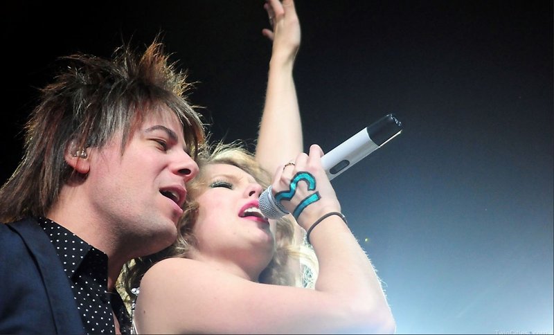 Taylor Swift — May 7 - St. Paul, Minnesota — photo 3