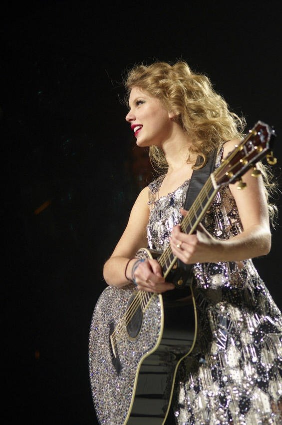 Taylor Swift — May 7 - St. Paul, Minnesota — photo 16