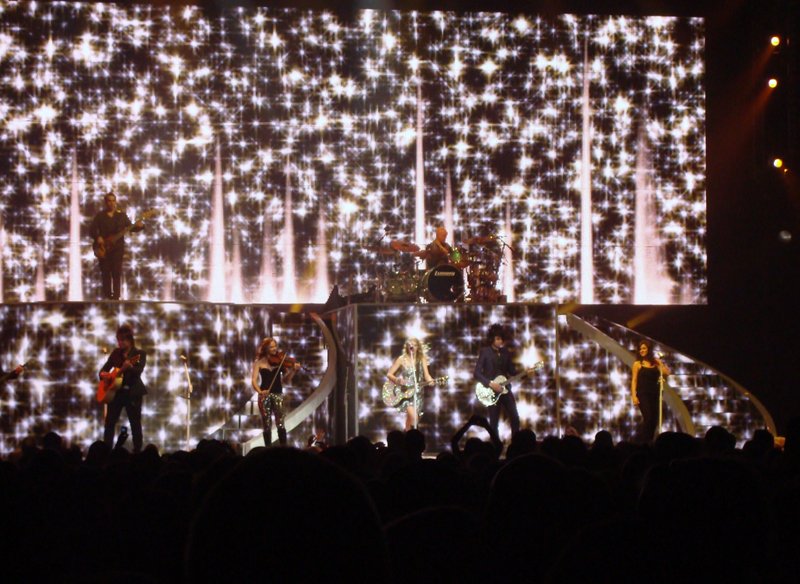 Taylor Swift — May 7 - St. Paul, Minnesota — photo 46