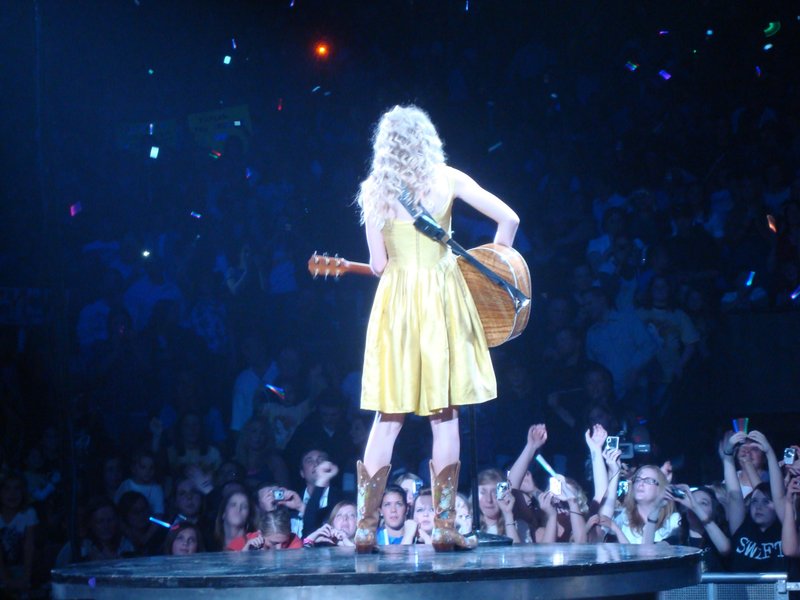Taylor Swift — May 7 - St. Paul, Minnesota — photo 83