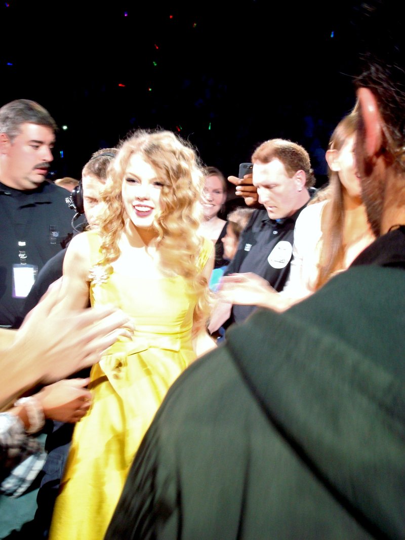 Taylor Swift — May 7 - St. Paul, Minnesota — photo 86