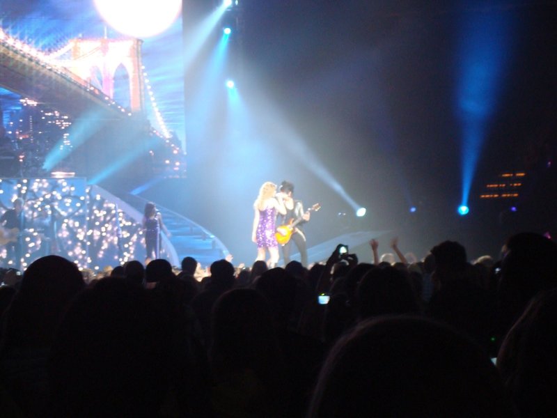Taylor Swift — May 7 - St. Paul, Minnesota — photo 101