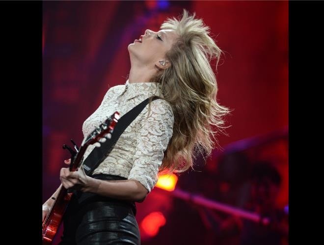 Taylor Swift — April 10 - Miami, Florida — photo 49