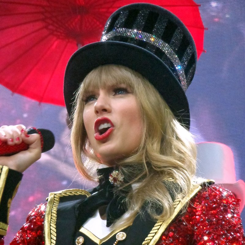 Taylor Swift — April 19 - Atlanta, Georgia — photo 15