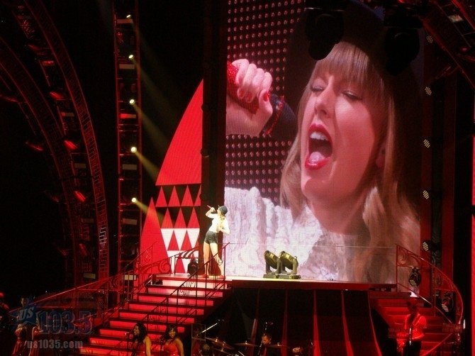 Taylor Swift — April 20 - Tampa, Florida — photo 13
