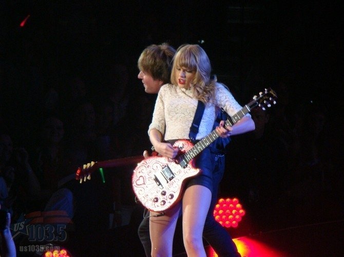 Taylor Swift — April 20 - Tampa, Florida — photo 53
