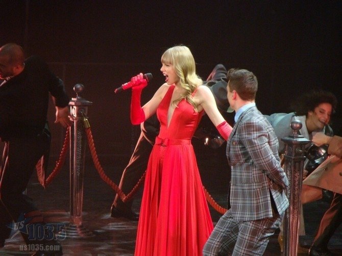 Taylor Swift — April 20 - Tampa, Florida — photo 67