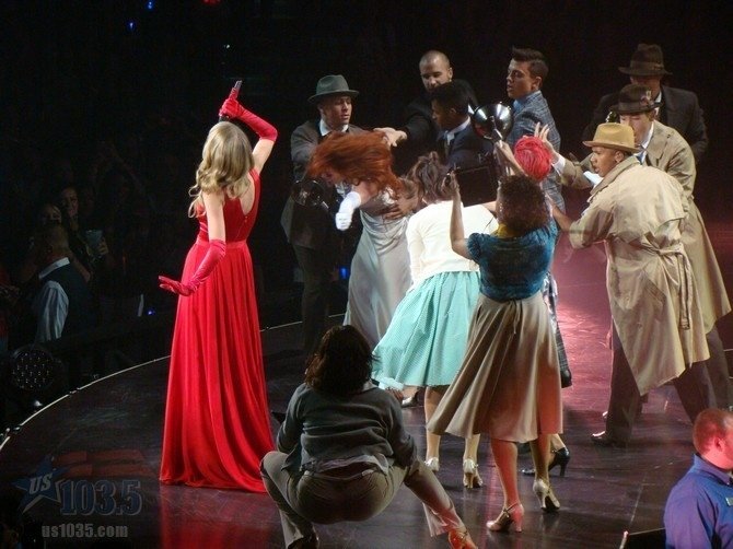 Taylor Swift — April 20 - Tampa, Florida — photo 71