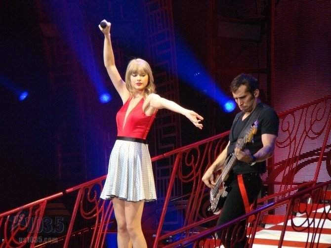 Taylor Swift — April 20 - Tampa, Florida — photo 91