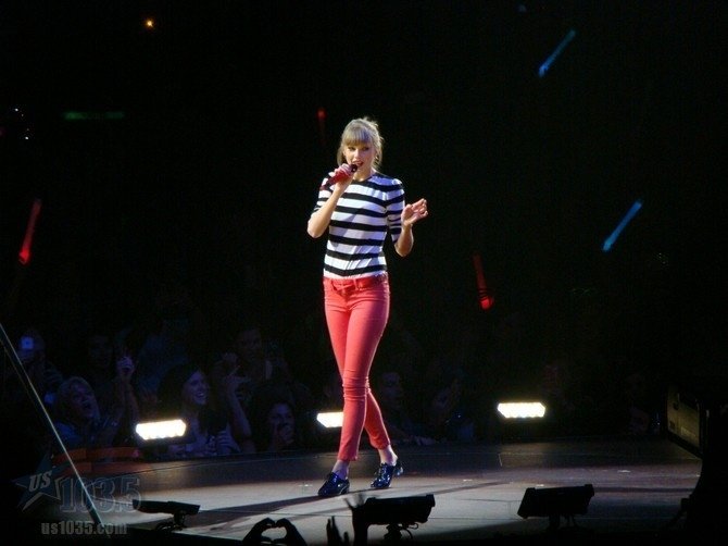Taylor Swift — April 20 - Tampa, Florida — photo 111