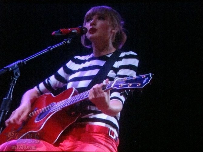 Taylor Swift — April 20 - Tampa, Florida — photo 112