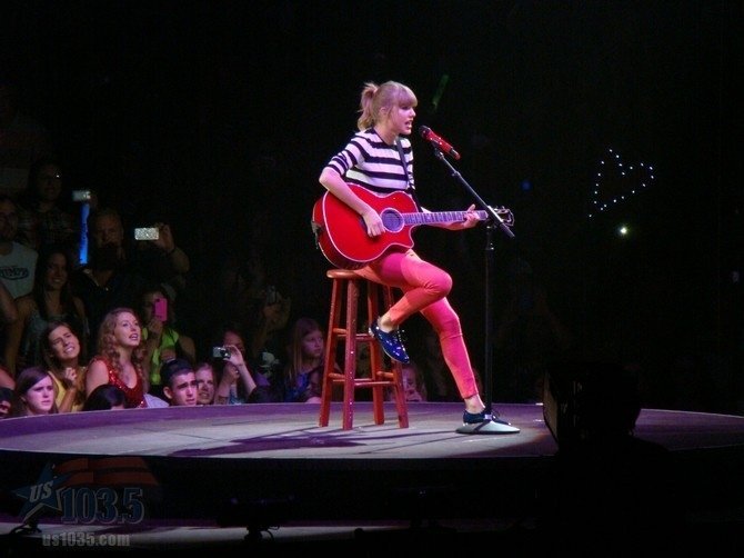 Taylor Swift — April 20 - Tampa, Florida — photo 113