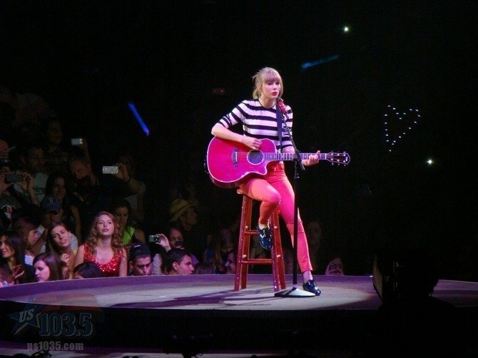 Taylor Swift — April 20 - Tampa, Florida — photo 115