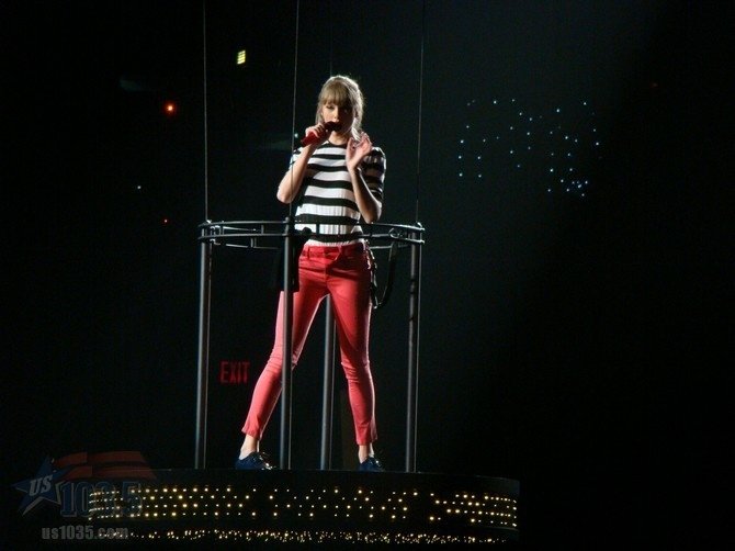 Taylor Swift — April 20 - Tampa, Florida — photo 133