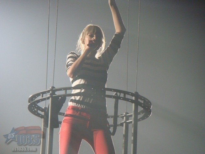 Taylor Swift — April 20 - Tampa, Florida — photo 139