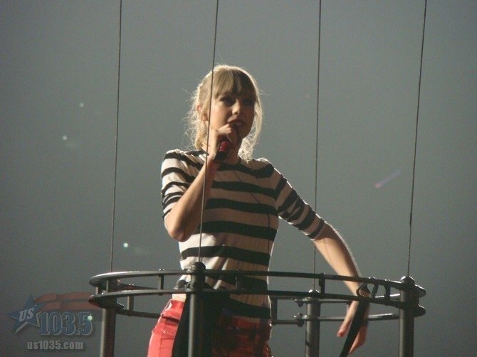 Taylor Swift — April 20 - Tampa, Florida — photo 140