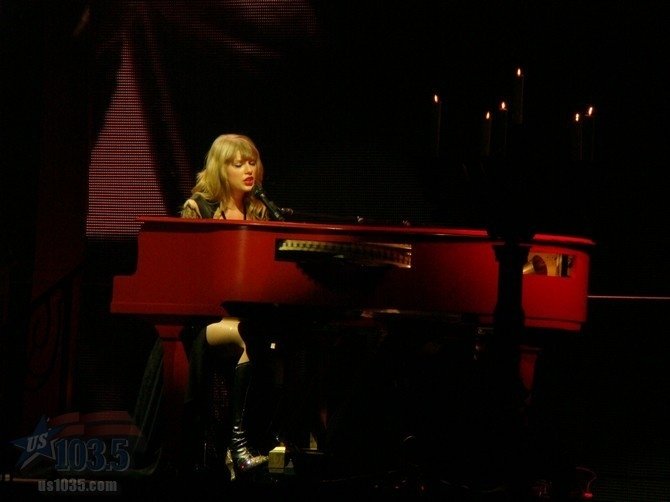 Taylor Swift — April 20 - Tampa, Florida — photo 166