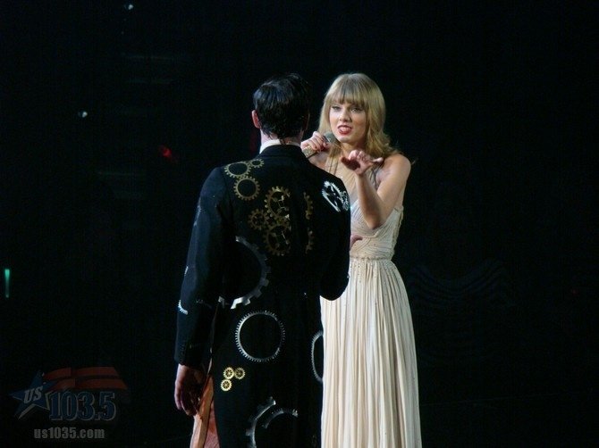 Taylor Swift — April 20 - Tampa, Florida — photo 189