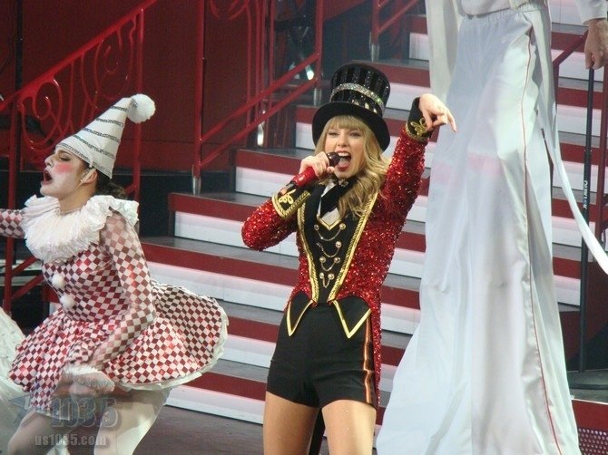 Taylor Swift — April 20 - Tampa, Florida — photo 204