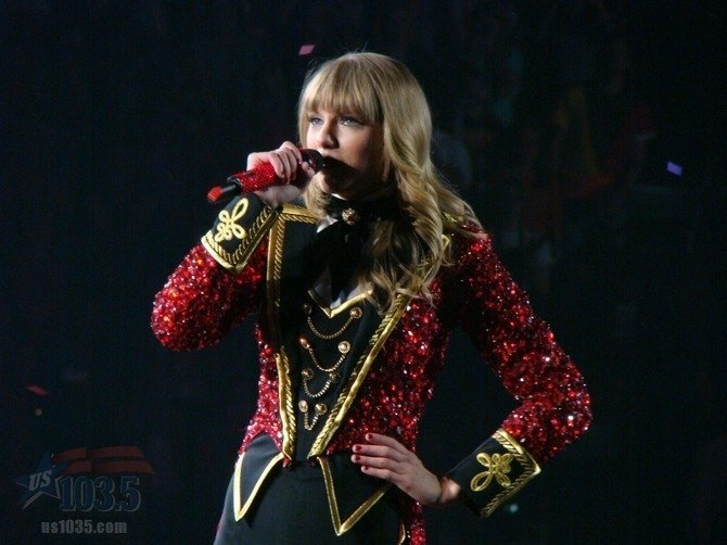 Taylor Swift — April 20 - Tampa, Florida — photo 220