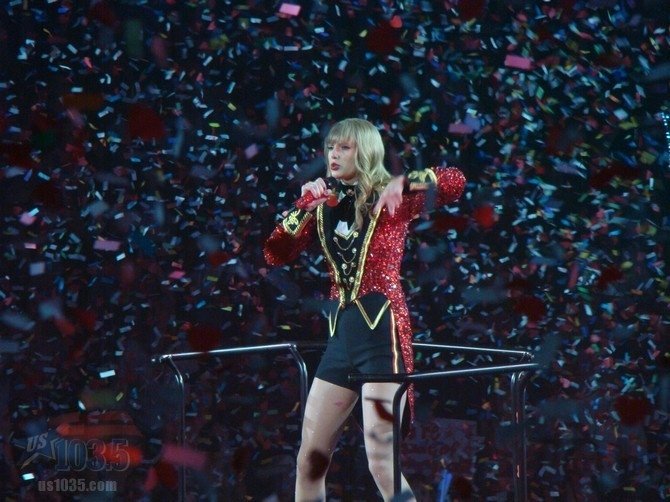 Taylor Swift — April 20 - Tampa, Florida — photo 224